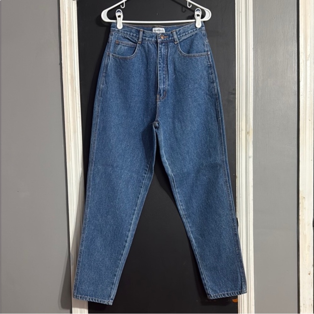 Sostanza Vintage 90s Tapered High Rise Mom Jeans Size: 9/10 Inseam: 29”